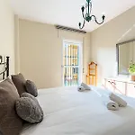 Malagasuite Three With Terrace * Торремолинос